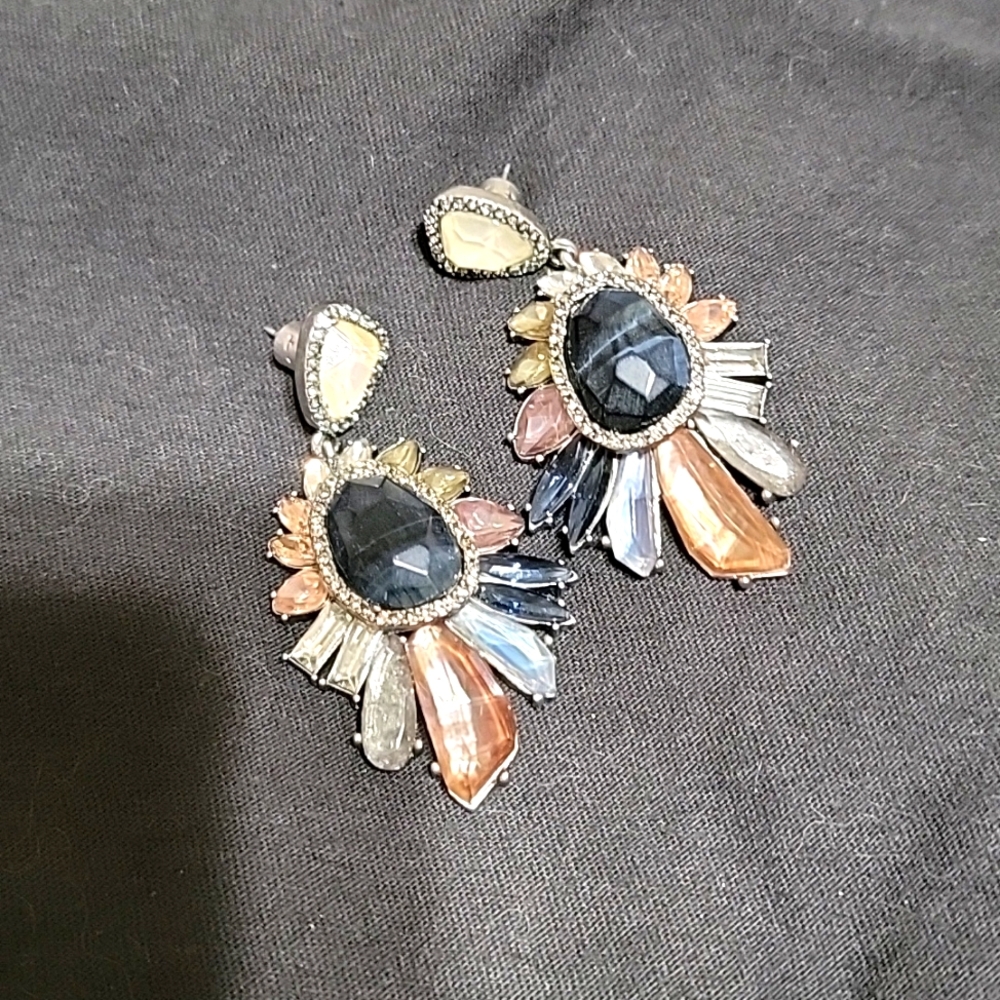 Chloe + Isabel Earrings